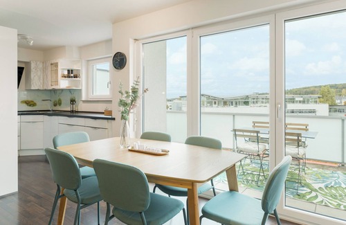 Leinfelden-Echterdingen Apartment | Design-apartment - Küche - Dachterasse - Zentral