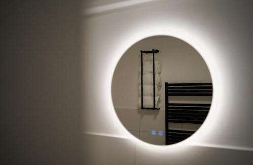 Oberreut Feldlage Apartment | Designer Central Living WLAN&Smart-TV&Self Check-In