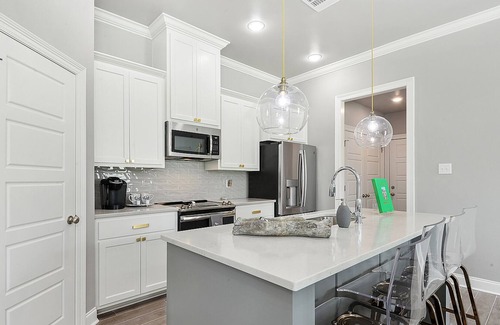 South Baton Rouge House | Designer Series Near LSU By Poree Homes