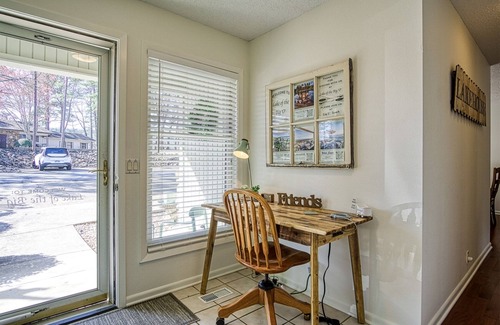 Hot Springs Village House | DeSoto Family Destination - A great lake front town home on Lake DeSoto with a