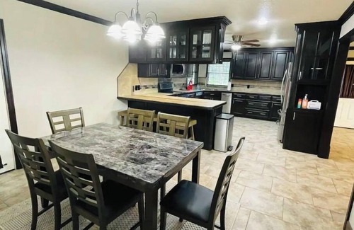 Pilot Point House | Destin Ranch | Vacation House | Wedding Venue