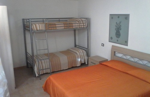 Santa Caterina House | Detached house with a large porch at 200 meters from the beach