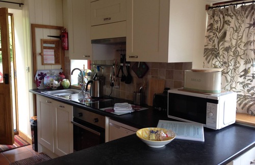 Oswestry Cottage | Detached Cottage With Terrace And Garden And Open Views Of Countryside