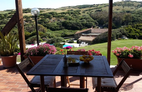 Sassari House | Detached holiday home with sea view