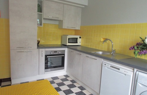 Sisteron House | Detached house in a privileged setting, private pool, pets welcome.