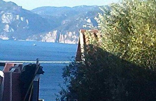 Cala Gonone House | Detached house, panoramic on the sea and woods