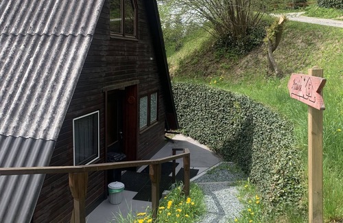 Jenig Apartment | Detached house with a view of the Alps