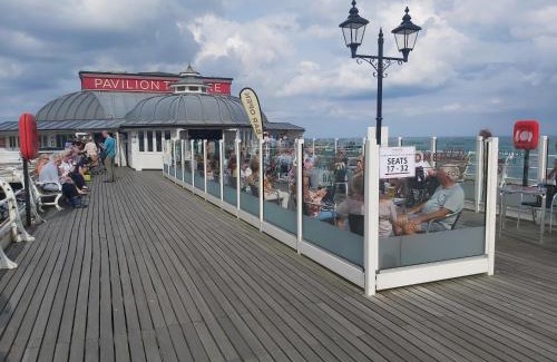 East Runton House | Detached House with Panoramic Sea Views