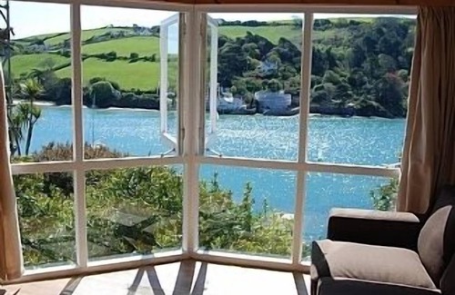 Salcombe Cottage | Detached House With Stunning Views Of Salcombe Estuary And Beaches