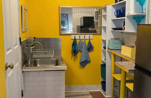 Franz Park House | Detached structure. Pets stay free. Private entrance. Free street parking