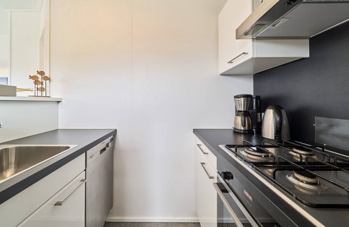 Suesel House | Detached vacation home Seeleuchten with terrace on the lake in Seeparx Süsel