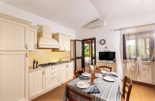Chiesiola Apartment | Detached Villa, 55 square meters, on the ground floor with private garden of 150 square meters with barbecue and sunbeds