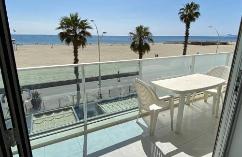 La Jetee Apartment | Deux-Pièces Neuf Climatisé Face Mer à Canet-Plage - FR-1-750-76