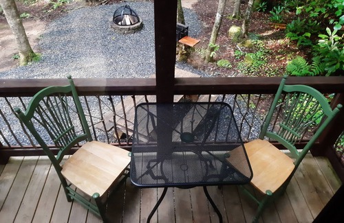 Robbinsville Cabin | Diamondstone Mini-Cabin!