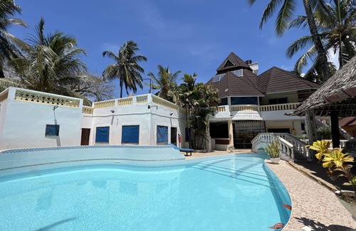 Diani Beach House | Diani Dream House - 5 Bedrooms & Ensuites