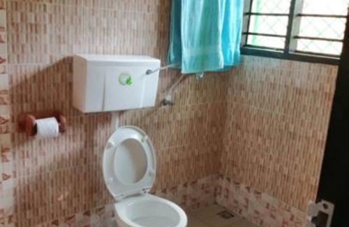 Ukunda House | Diani Travelers Guest House
