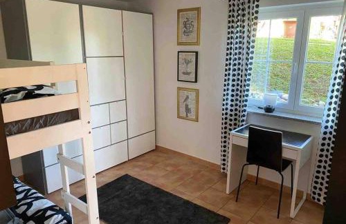 Ludwigshafen Apartment | Die Seeblume - Ferienwohnung mit Pool und Seeblick