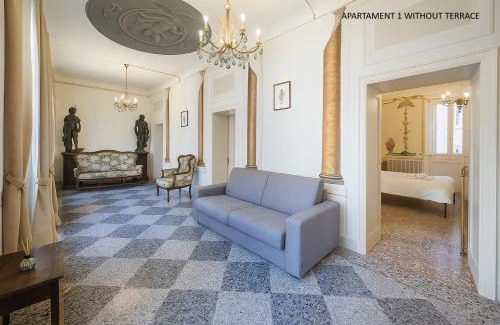 Iseo Apartment | DIMORA STORICA VICOLO DEL VOLTO