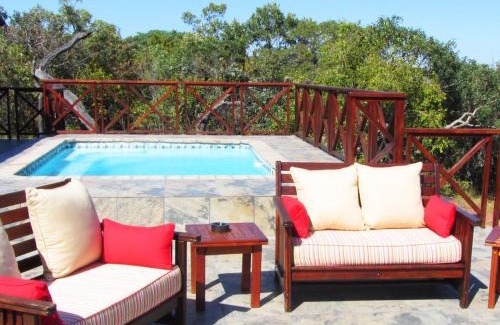 Vaalwater Cabin | Dinkweng Safari Lodge