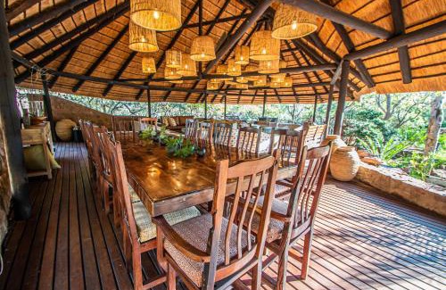Vaalwater Cabin | Dinkweng Safari Lodge