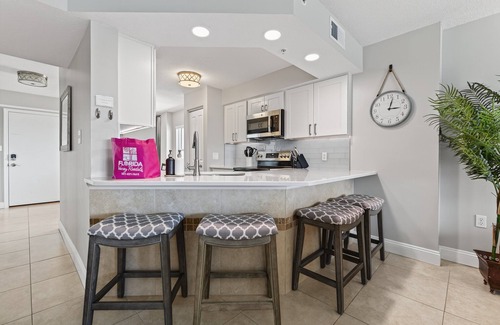 Seawinds Condo Condo | Direct oceanfront penthouse with gorgeous corner condo views, a beachfront pool, and garage