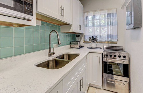 Golden Beach Condo | Directly on the Gulf - Unit 7 - Studio - Ground Floor - Sleeps 2