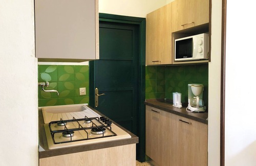 Idro Apartment | Directly on the lake with panoramic views