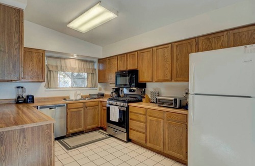 Northeast Reno House | *Discount* Skyline Escape~Reno~UNR~Tahoe~Casino