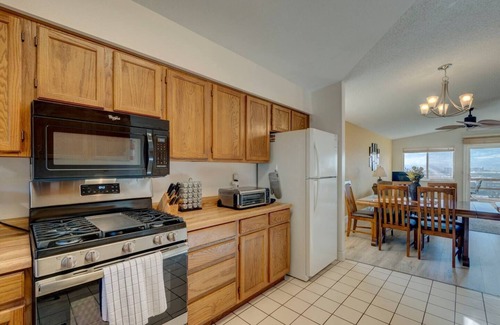 Northeast Reno House | *Discount* Skyline Escape~Reno~UNR~Tahoe~Casino