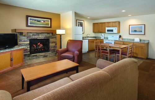 Bend Resort | Discover impressive restaurants and breweries!