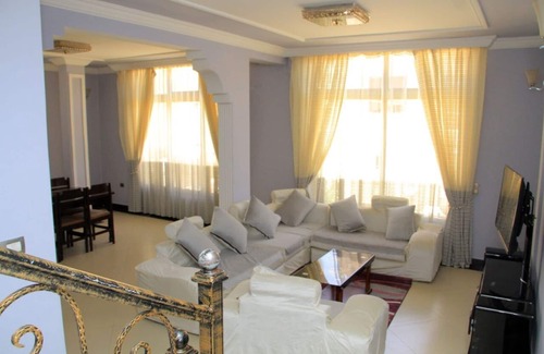 Bole House | Discover the Perfect Getaway: Stay in Our Charming Guest House