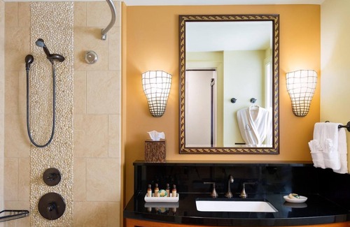 Ko Olina Resort | Disney Aulani - 2 Bedroom - Sleeps 6