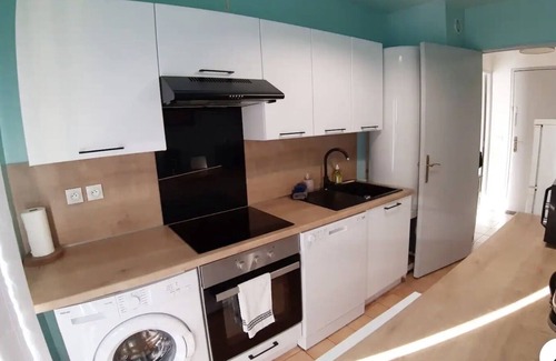 Chessy Apartment | DISNEYLAND flat, 8 guests, Wifi, RER A train at 2mn walk ,Paris 35 mnLuxury Apartment