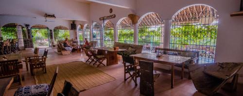 Kilifi Cabin | Distant Relatives Ecolodge & Backpackers