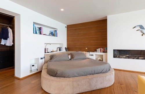 Ispra Villa | Distinctive stylish villa with pool directly on the lake shore! - Villa Isa