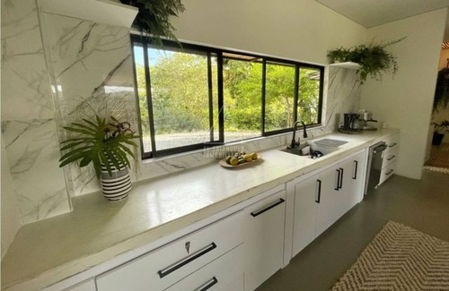 La Tebaida House | Dive Into Paradise: 3BR, Pool & Views Near Salento!