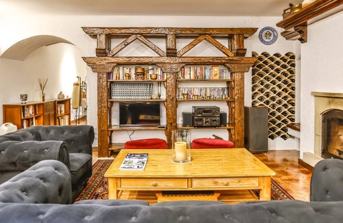 Arbos House | "Divine, Mediterranean, wine, low penedes and garraf"