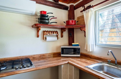 Puerto Morelos Cabin | Diving Lodge Puerto Morelos Downtown - - Beachfront cabins