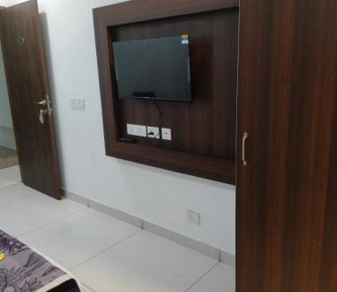 Kedarnath House | Divya Guest House