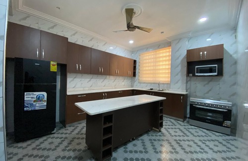 Nungua Apartment | DJ Villa Your Premium Stay-NF14