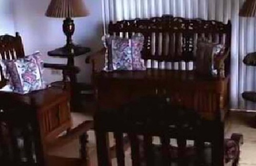 Lemery House | DM Residente Tagaytay