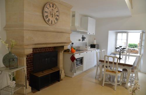 Meung-sur-Loire House | DNJ Appart Hotel