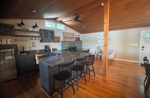 Huddleston House | Dockside dreaming at its best? The views.AMAZING!