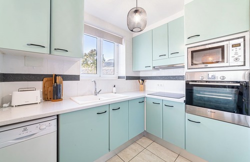 Almeria Apartment | Dog-Friendly Apartment Espejo del Mar with Sea View, Shared Pool & Wi-Fi