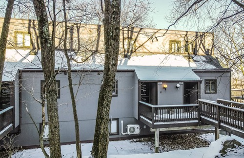 Village at Camelback House | Dog-friendly condo near the slopes w/wood fireplace, deck, shared pool, hot tub