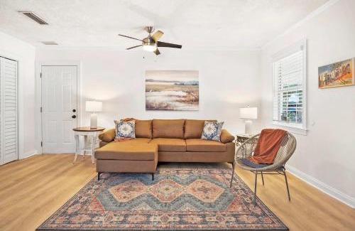 St. Augustine House | Dog Friendly Cottage Just North of Historic St Aug