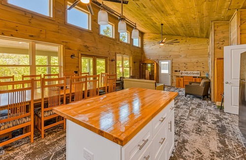 Swanton Cabin | Dog-Friendly Getaway with Four Separate Cabins, WiFi, Gas Grill, & Full Kitchen