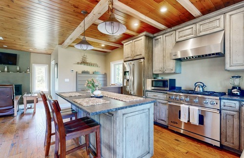 Cundys Harbor House | Dog-friendly home with high-speed WiFi, washer/dryer, & private dock