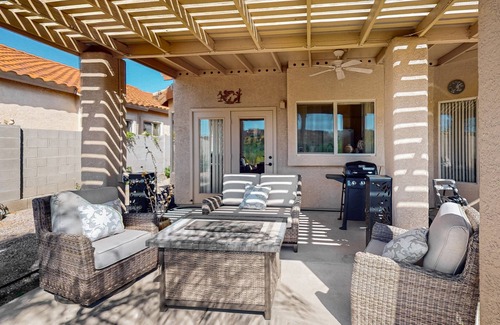 Rancho Vistoso House | Dog-friendly valley view oasis with private hot tub, shaded patio, washer/dryer