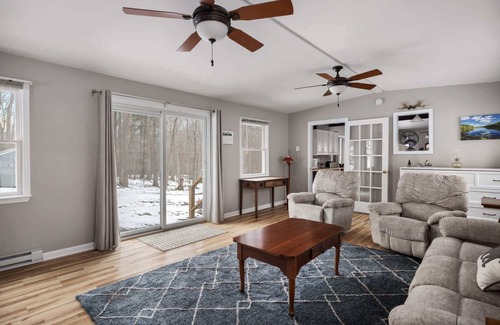 Great Cacapon Ski Chalet | Dog-Friendly w Hot Tub, Fire Pit & River Access